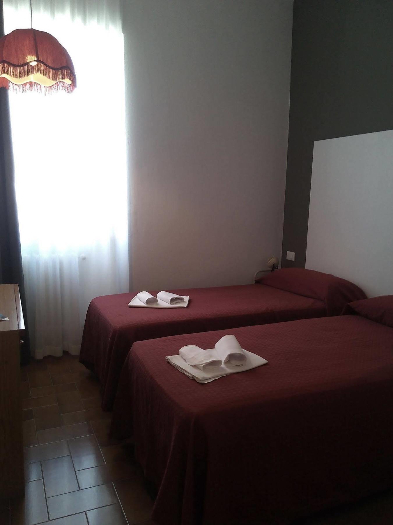 Hotel Piccola Firenze Firenzuola Bagian luar foto