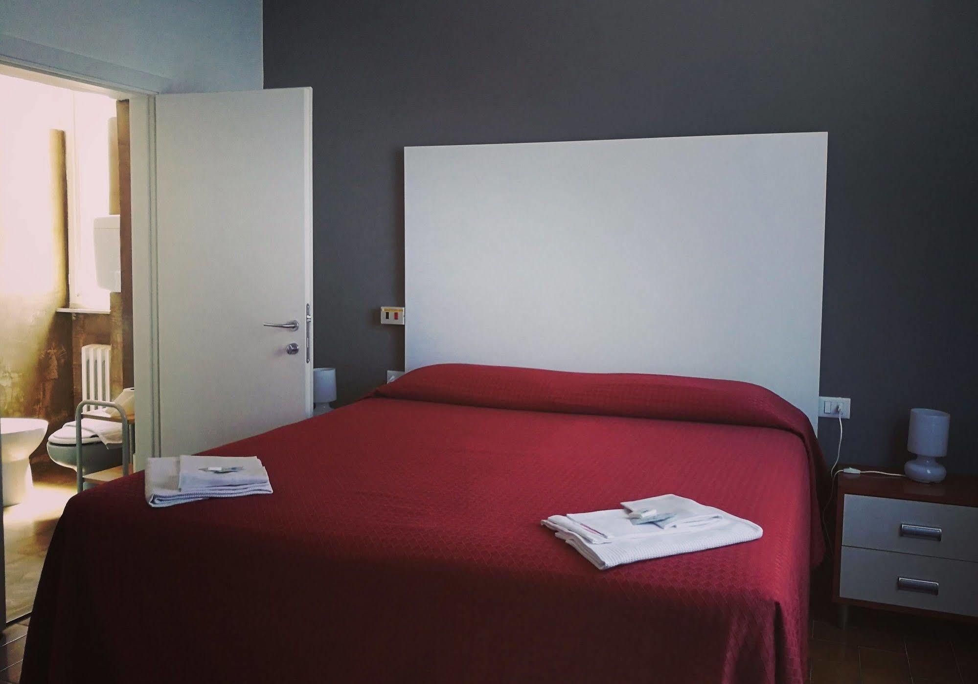 Hotel Piccola Firenze Firenzuola Bagian luar foto